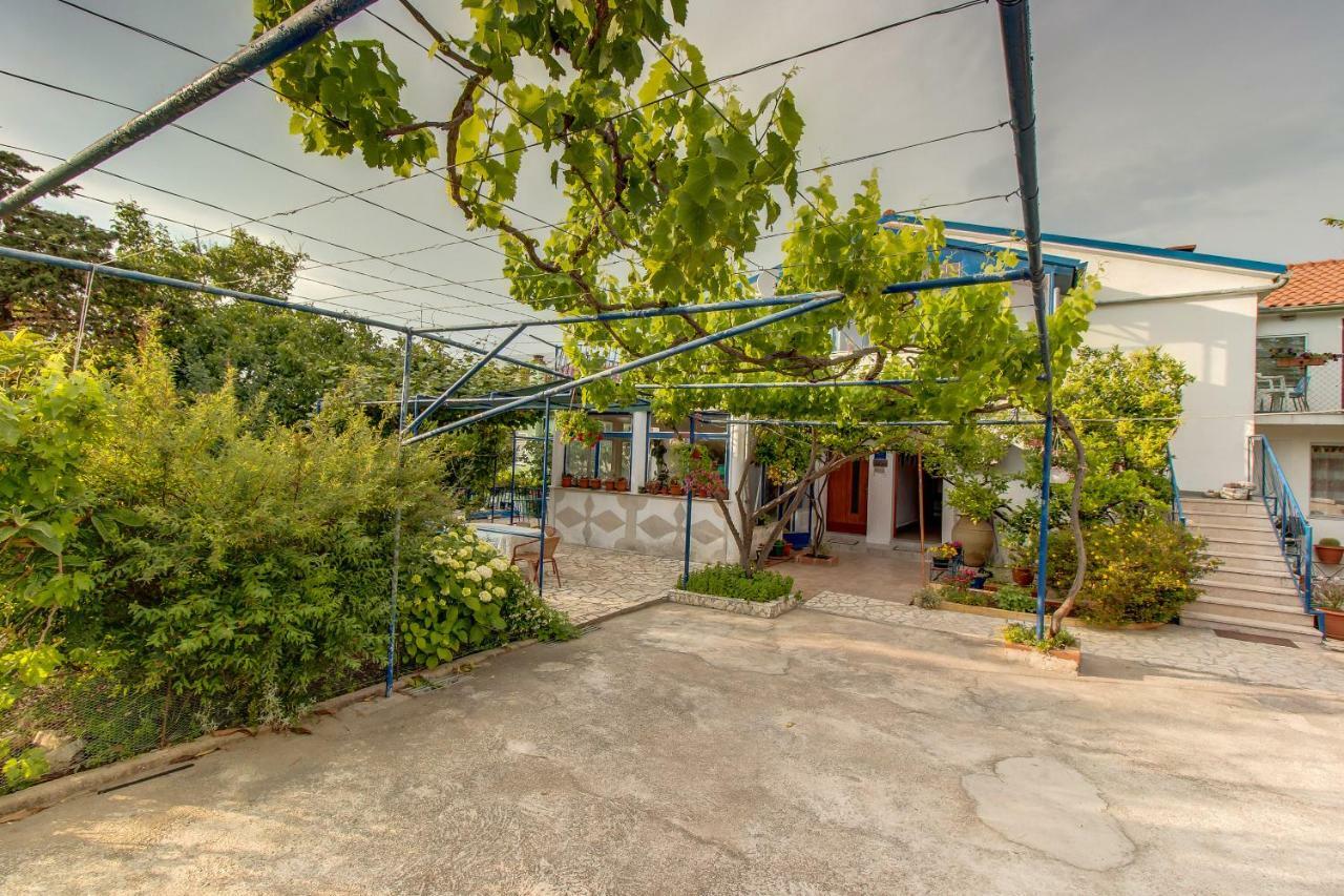Apartment Malvina Mali Lošinj Exterior foto