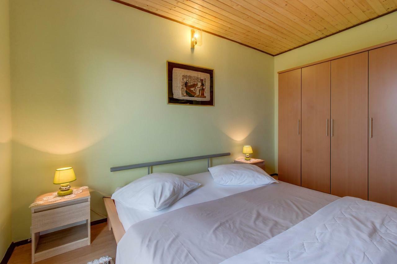 Apartment Malvina Mali Lošinj Exterior foto